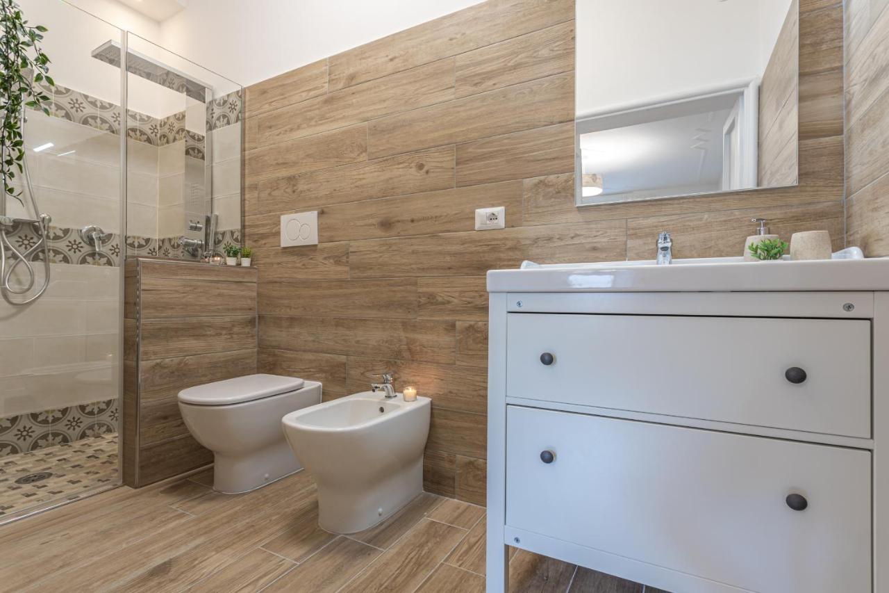 Adriana'S Suites In Prati Close To Vatican Museum ローマ エクステリア 写真